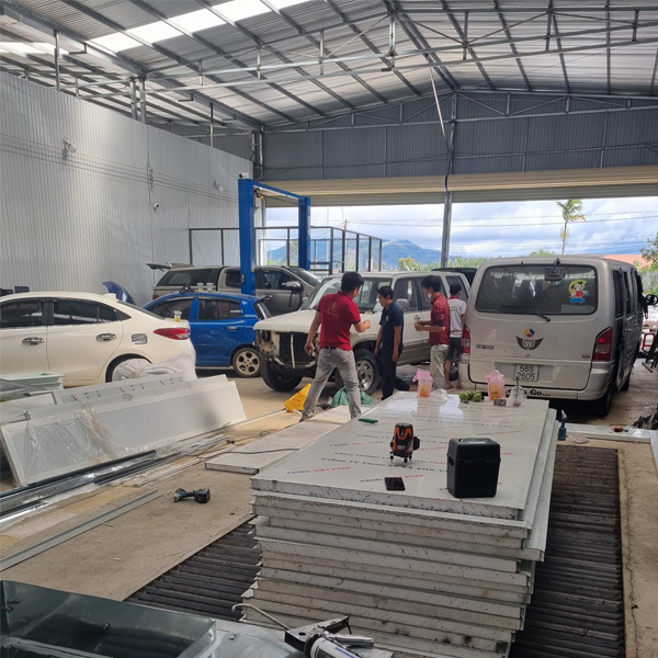 Các công đoạn trong phòng sơn ô tô 4 Các công đoạn trong phòng sơn ô tô
