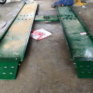 Mặt Bàn Cầu Nâng Rửa Xe Ô Tô 1 Trụ 8 Ban nang 1 tru chu h lap noi