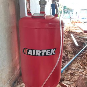 Cầu Nâng 1 Trụ Ấn Độ Airtek TMTU 04 - Mặt Chữ H, Lắp Nổi 12 Bình Dầu Cầu nâng 1 trụ ấn độ rửa xe
