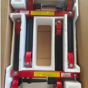 Xe nâng bánh xe di chuyển ô tô