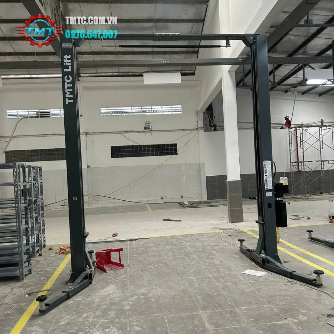 Kích Thước Cầu Nâng 2 Trụ Chuẩn Kỹ Thuật Cho Mọi Gara Ô Tô 1 Cầu nâng 2 trụ giằng trên - TMTC