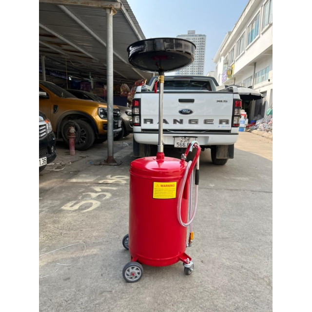Bình hứng dầu nhớt thải động cơ ô tô 70 lít 8 Bình hứng dầu nhớt thải động cơ ô tô 70 lít