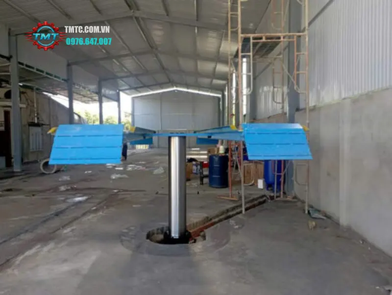 Tổng Hợp Các Loại Cầu Nâng 1 Trụ Rửa Xe Ô Tô Phổ Biến Nhất Hiện Nay 2 Cầu nâng 1 trụ rửa xe mặt bàn nổi (Mặt bàn đặt trên mặt sàn)
