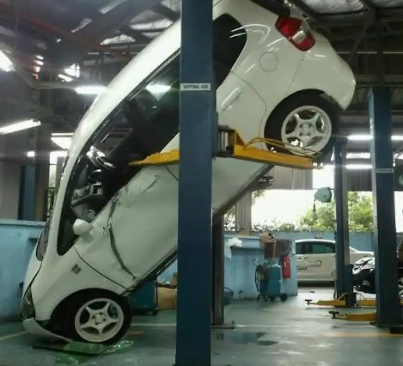 Cầu Nâng 2 Trụ Bị Lệch: Nguyên Nhân, Cách Cân Chỉnh & Khắc Phục Triệt Để 2 Nguyên nhân khiến cầu nâng 2 trụ bị lệch