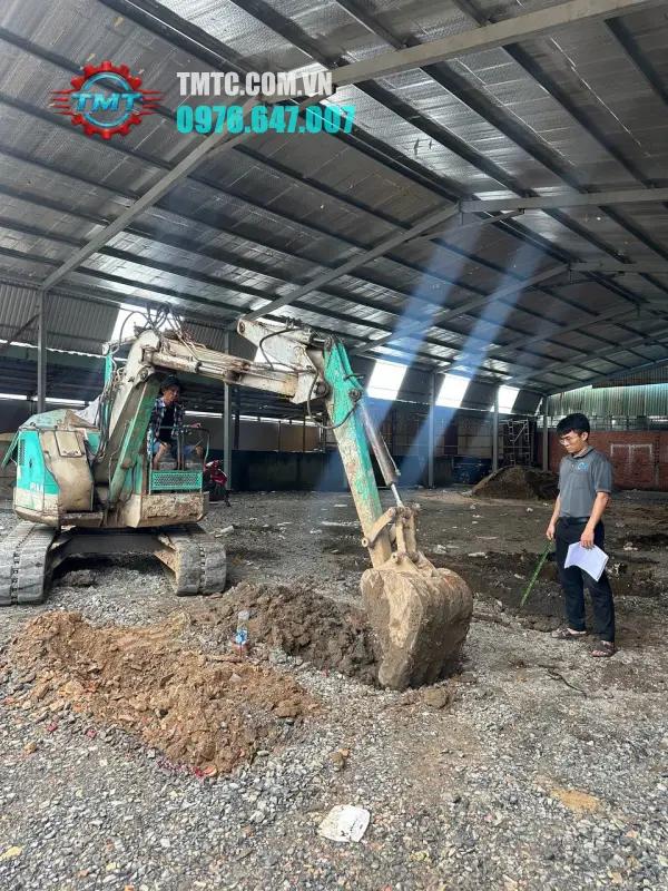 Dịch Vụ Cung Cấp & Lắp Đặt Cầu Nâng Ô Tô Toàn Quốc Trọn Gói 3 Thi công hố móng cho xưởng gara