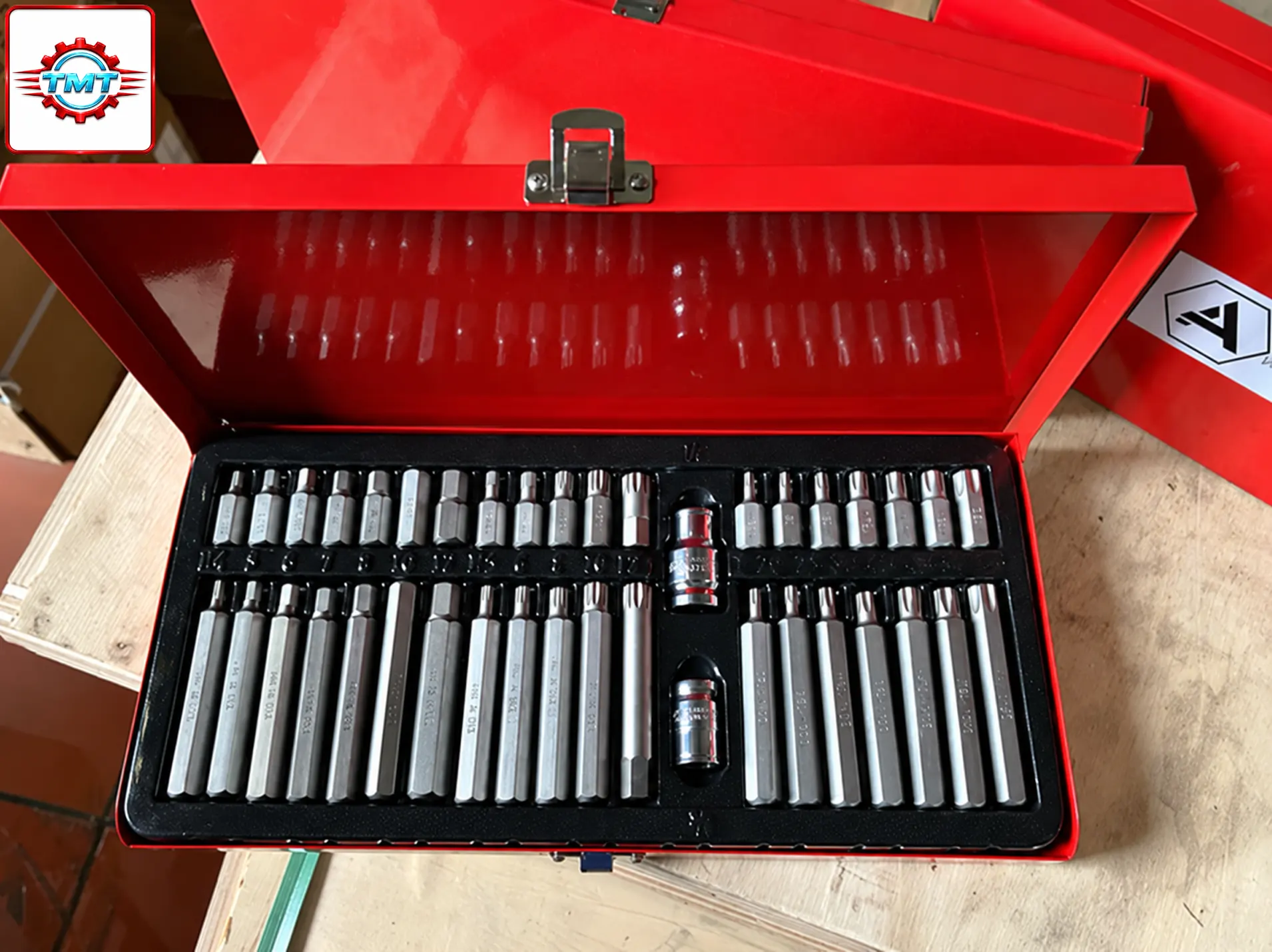 Bộ Tuýp Lục Giác Hoa Thị 40 Chi Tiết|TMTC 8 Bộ tuýp lục giác hoa thị 40 chi tiết